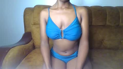 Ellahh online show from 03/24/26, 01:21