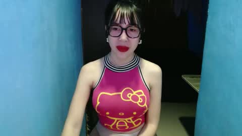 sexy_emily92 online show from 03/31/26, 02:46