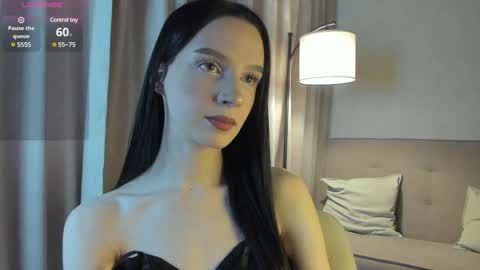 Snapshot of sexy_flora chatting on 12/03/24, 08:27 Flora online show from 12/03/24, 08:27