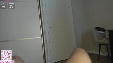 Snapshot of sexy_flora chatting on 02/06/25, 12:48 Flora online show from 02/06/25, 12:48