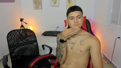 sexy_girl__777 online show from 04/22/26, 10:22