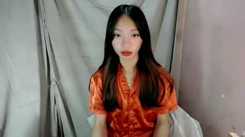 Snapshot of sexy_jeann chatting on 12/05/25, 01:14 Shane online show from 12/05/25, 01:14