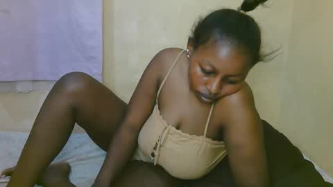 sexy_latasha online show from 12/02/25, 08:41