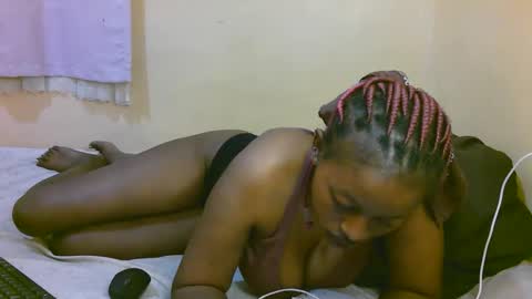 sexy_latasha online show from 04/23/26, 12:29