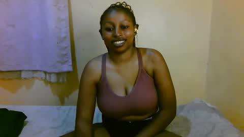 Snapshot of sexy_latasha chatting on 05/21/26, 02:51 sexy_latasha online show from 05/21/26, 02:51