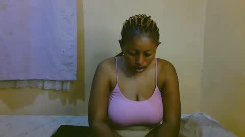 Snapshot of sexy_latasha chatting on 05/21/26, 02:57 sexy_latasha online show from 05/21/26, 02:57