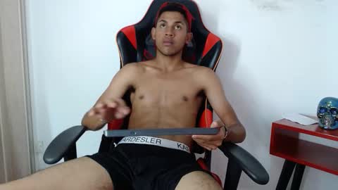 sexy_latin_cum online show from 10/15/25, 02:06