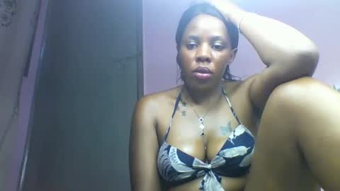 Snapshot of sexy_lisa_maya_ chatting on 03/28/26, 06:18 LISA online show from 03/28/26, 06:18