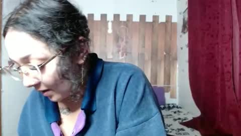 sexy lolas online show from 01/07/25, 01:49