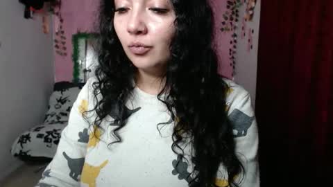 sexy lolas online show from 02/25/25, 05:08