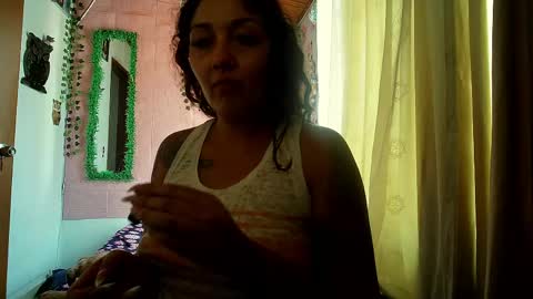 sexy lolas online show from 04/04/26, 07:11