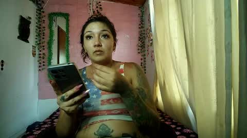 sexy lolas online show from 04/21/26, 10:01