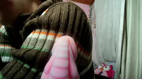 sexy lolas online show from 04/24/26, 05:32