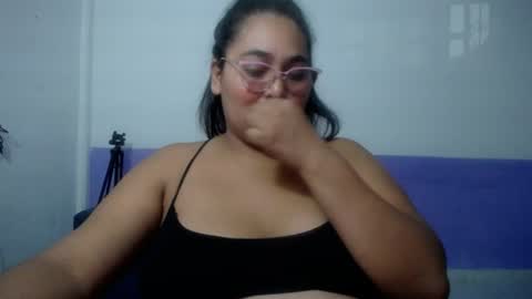 Snapshot of sexy_love_15 chatting on 06/11/26, 05:27 SIRENA LOVE online show from 06/11/26, 05:27