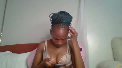 sexy_lucy012 online show from 02/10/25, 11:02