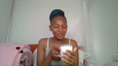 sexy_lucy012 online show from 02/12/25, 11:18