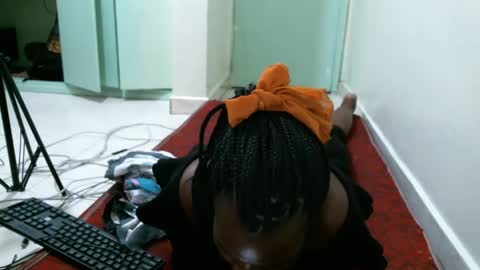 Snapshot of sexy_lunah chatting on 02/02/25, 05:59 sexy_lunah online show from 02/02/25, 05:59