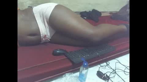 Snapshot of sexy_lunah chatting on 12/05/25, 07:10 sexy_lunah online show from 12/05/25, 07:10