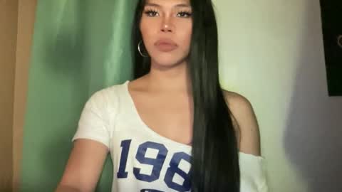 Snapshot of sexy_maevemorexxx chatting on 05/13/26, 06:05 Nicole online show from 05/13/26, 06:05