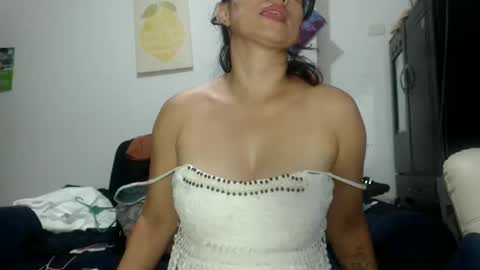 Mary online show from 12/22/25, 11:46