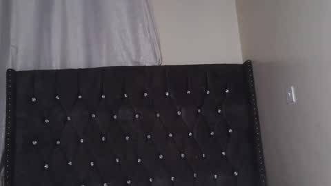 Snapshot of sexy_melanin11 chatting on 09/22/25, 07:27 sexy_melanin11 online show from 09/22/25, 07:27