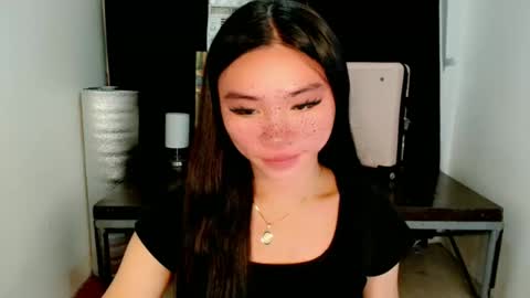 mika online show from 03/10/25, 06:05