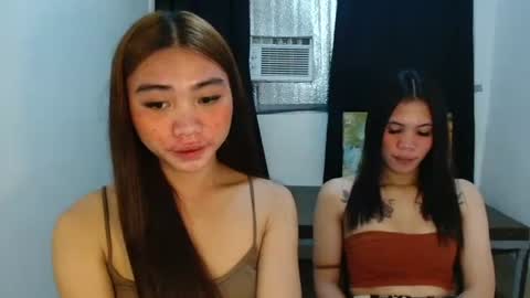 mika online show from 10/22/25, 03:12