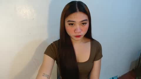 mika online show from 12/18/25, 03:45