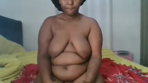 milky online show from 02/10/26, 03:21