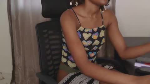 sexy_moh1 online show from 02/21/26, 05:30