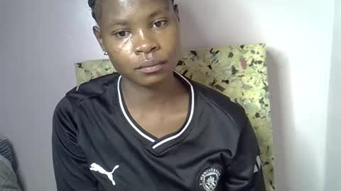 Molyne online show from 02/15/26, 11:56