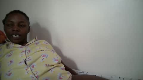sexy_muna2 online show from 05/01/26, 12:21
