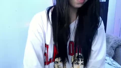 Snapshot of sexy_nam chatting on 02/22/25, 06:30 Nam online show from 02/22/25, 06:30