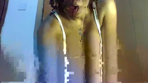 Snapshot of sexy_natallie chatting on 02/12/25, 07:34 natallie online show from 02/12/25, 07:34