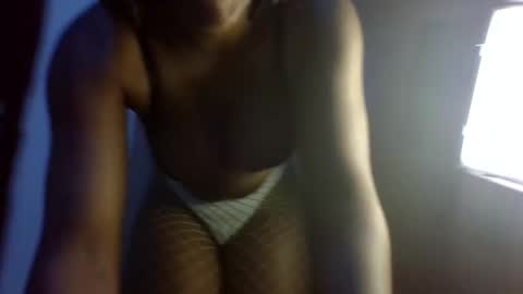 Snapshot of sexy_natallie chatting on 02/23/25, 07:44 natallie online show from 02/23/25, 07:44