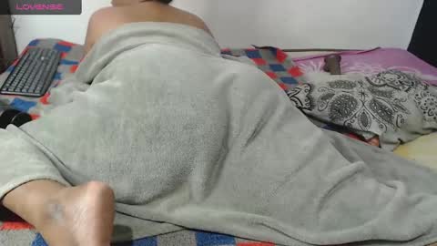 Snapshot of sexy_night_bm chatting on 01/04/25, 06:19 Jhoana online show from 01/04/25, 06:19