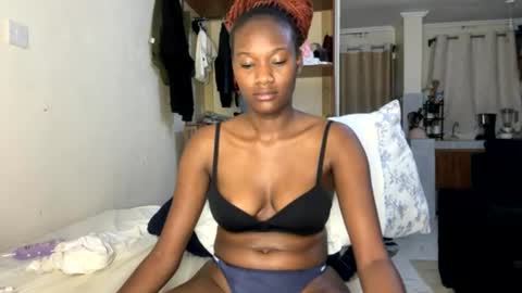 Nyla online show from 06/26/26, 12:26