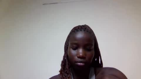 sexy_petittie online show from 09/10/25, 07:14