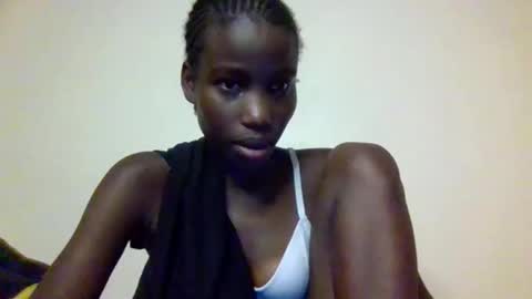 sexy_petittie online show from 11/06/25, 11:44