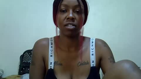 Snapshot of sexy_quinter chatting on 04/05/26, 12:24 Quinter online show from 04/05/26, 12:24