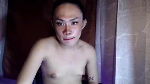 Snapshot of sexy_rc18 chatting on 12/25/24, 01:30 RC online show from 12/25/24, 01:30