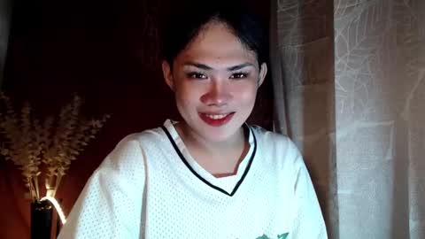 Snapshot of sexy_rc18 chatting on 01/06/25, 02:47 RC online show from 01/06/25, 02:47