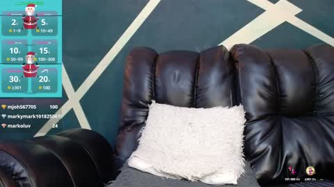 Snapshot of sexy_redgirl chatting on 12/15/24, 03:34 karoline online show from 12/15/24, 03:34