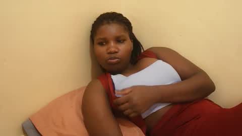 Queen online show from 03/14/26, 09:48