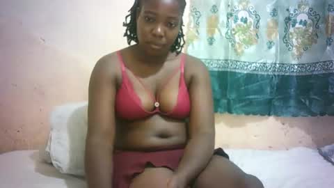 Snapshot of sexy_sandrah chatting on 04/24/26, 08:28 sexy_sandrah online show from 04/24/26, 08:28