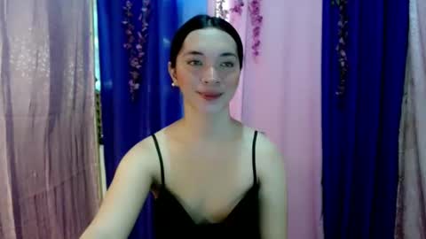 Snapshot of sexy_savanah chatting on 10/15/25, 02:01 sexy_savanah online show from 10/15/25, 02:01