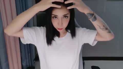 Snapshot of sexy_sersi chatting on 09/14/25, 08:13 sexy_sersi online show from 09/14/25, 08:13