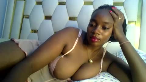 laura online show from 02/24/25, 11:10