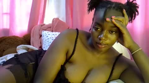 laura online show from 04/24/26, 11:34