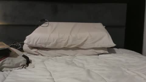 sexy_stepbro online show from 12/16/24, 11:18